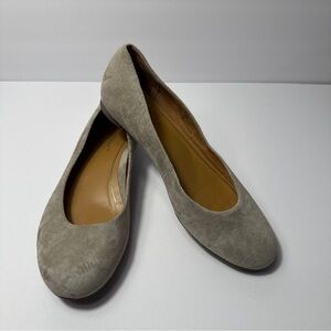 Vionic Hannah Suede Gray Flats Women's 8.5 Ballet Flats Comfort Shoe